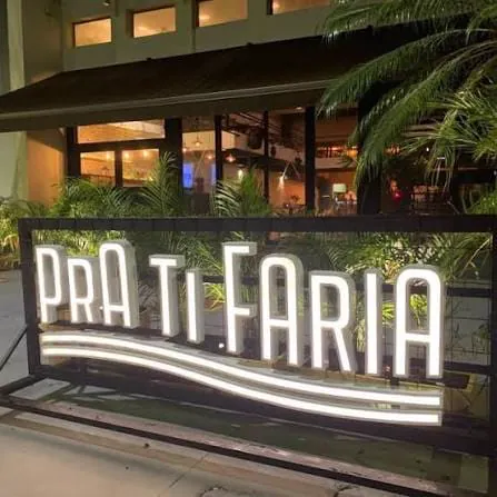 Fachada do Pra Ti Faria Bar
